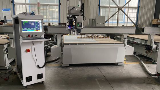 Mua 5-20KW Edge Banding Machine with 220V/1or2phase Voltage and Smooth Operation sản xuất trực tuyến